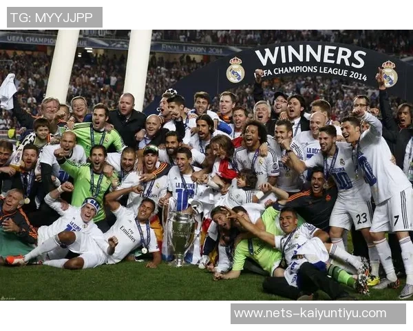 成都排球队在亚运会上的默契配合展现团队精神与竞技实力